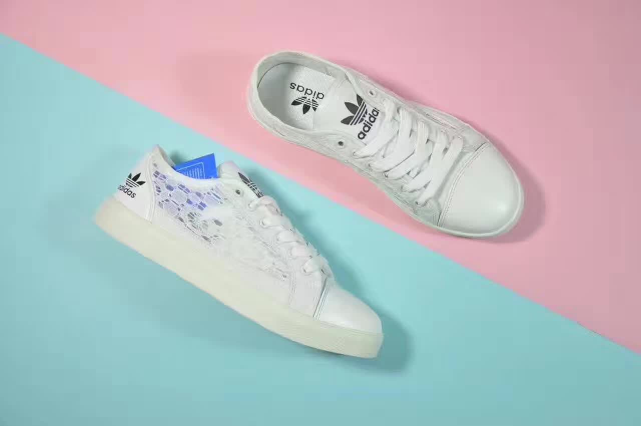 adidas pour femme avec dentelle adidas pour femme avec dentelle